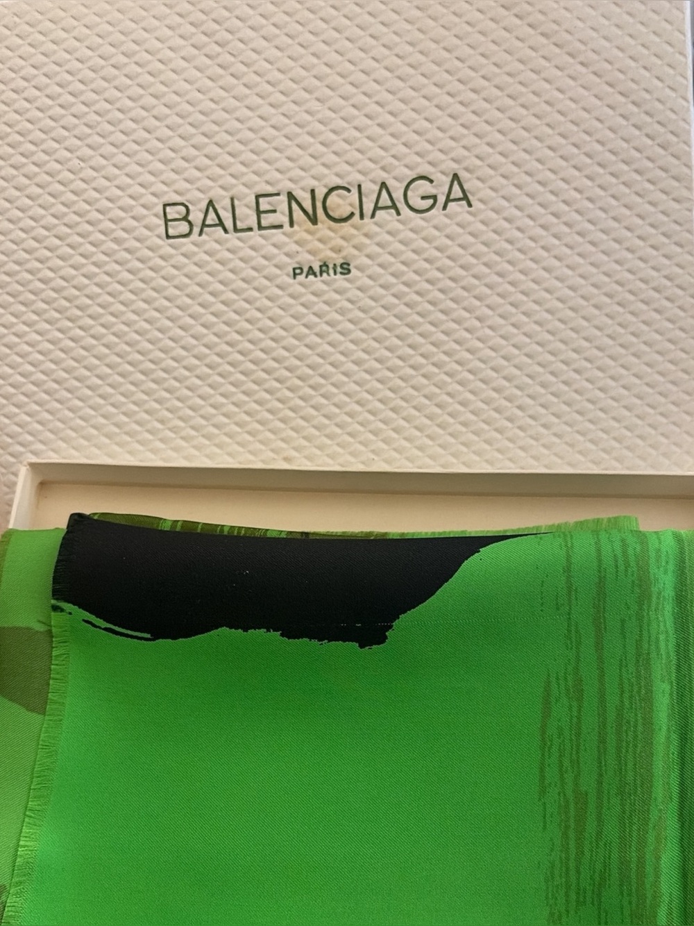 Low start Balenciaga  Green Abstract Silk Scarf - Picture 2 of 5